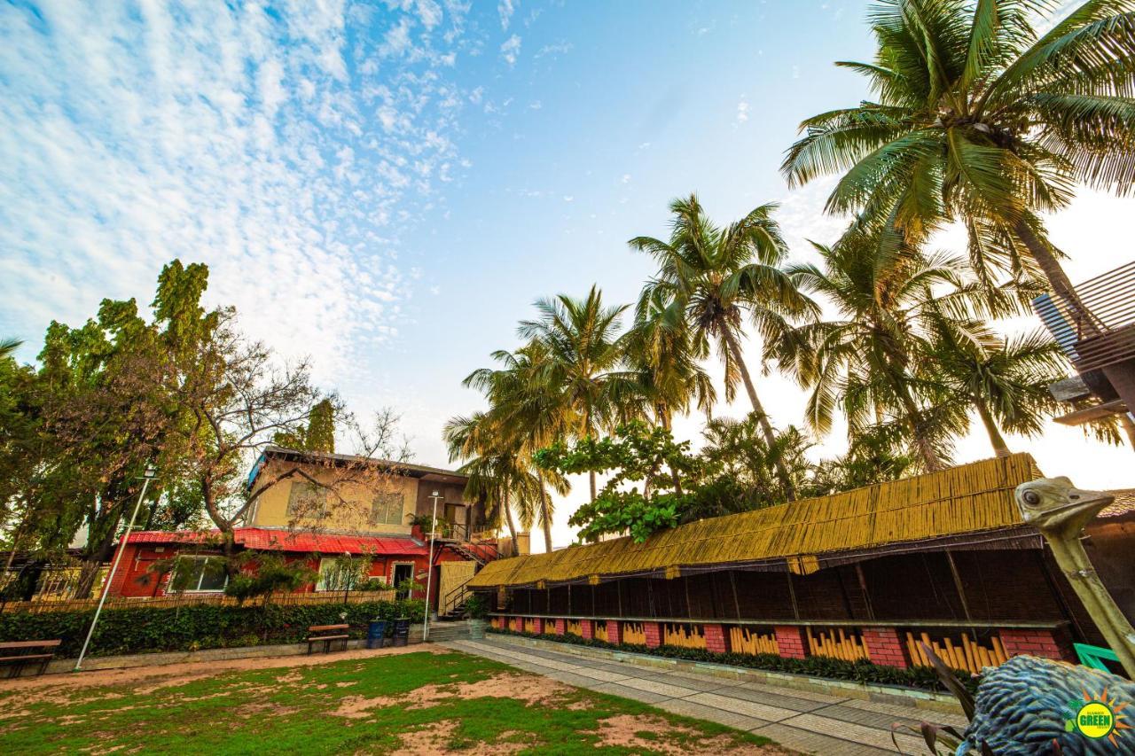 Summer Green Resort Hyderabad Exterior foto