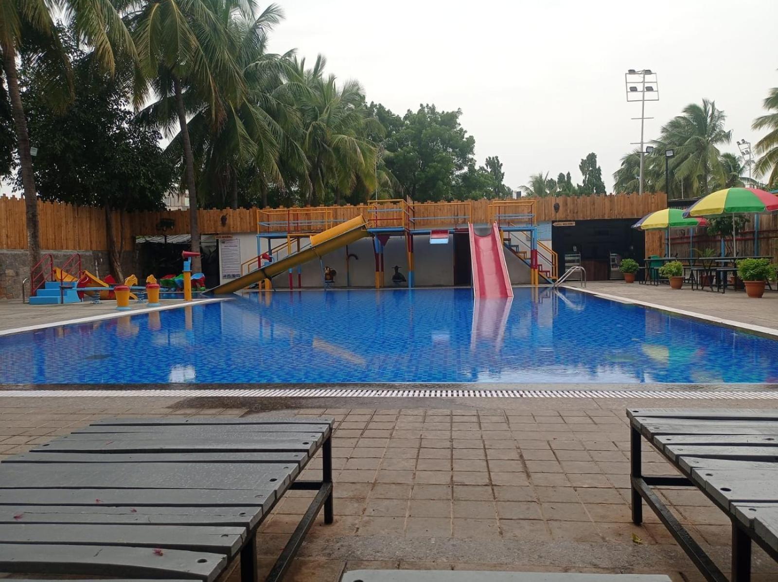 Summer Green Resort Hyderabad Exterior foto